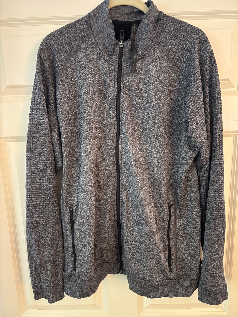 lululemon athletica Men's Full-Zip Heather Charcoal Knit Jacket